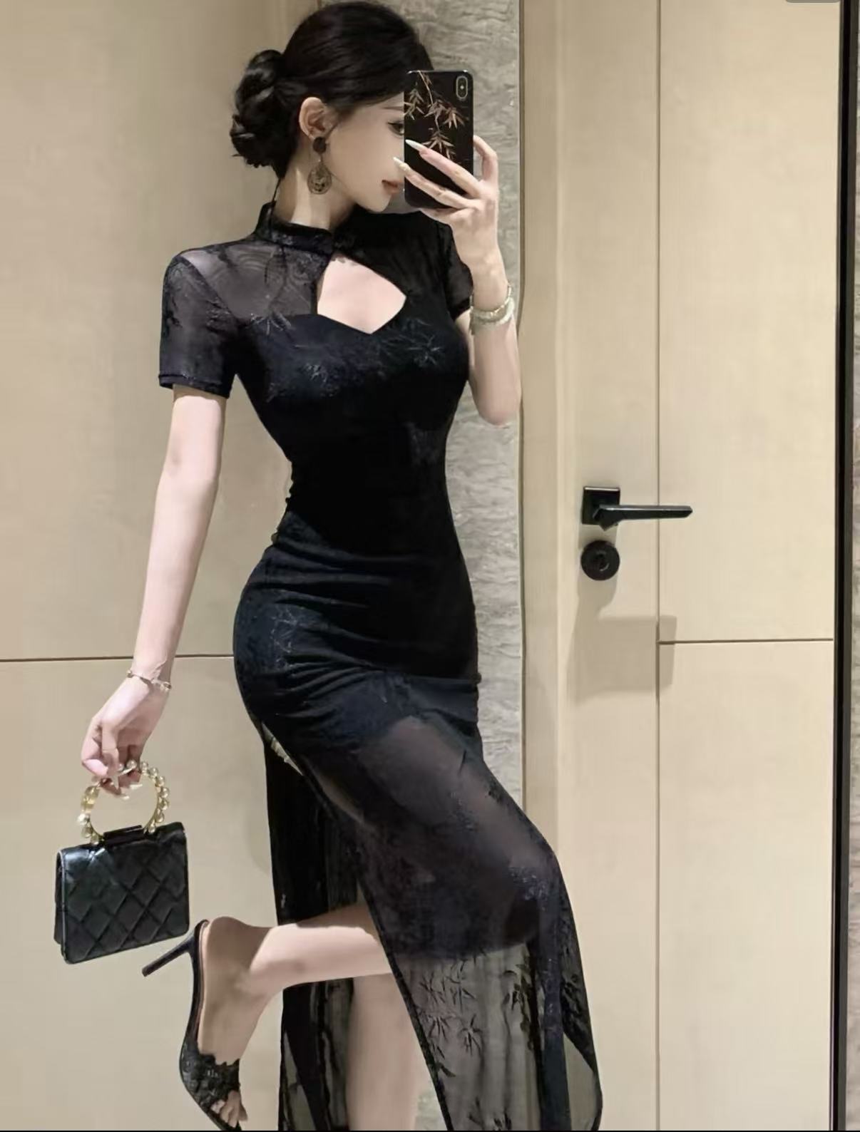 A black new-style Chinese dress
