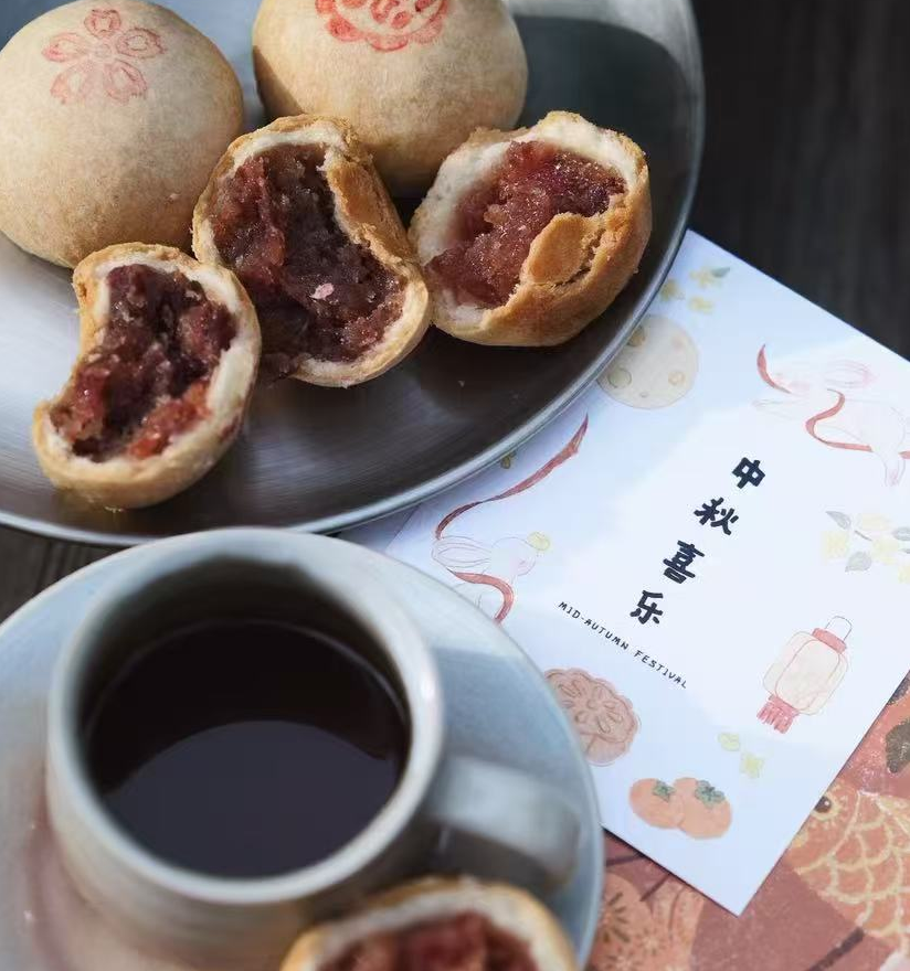 Yuntun Mooncake / Ham Mooncake