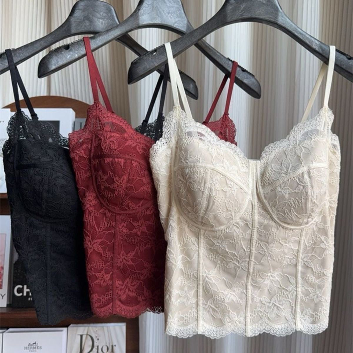 Lace strap
