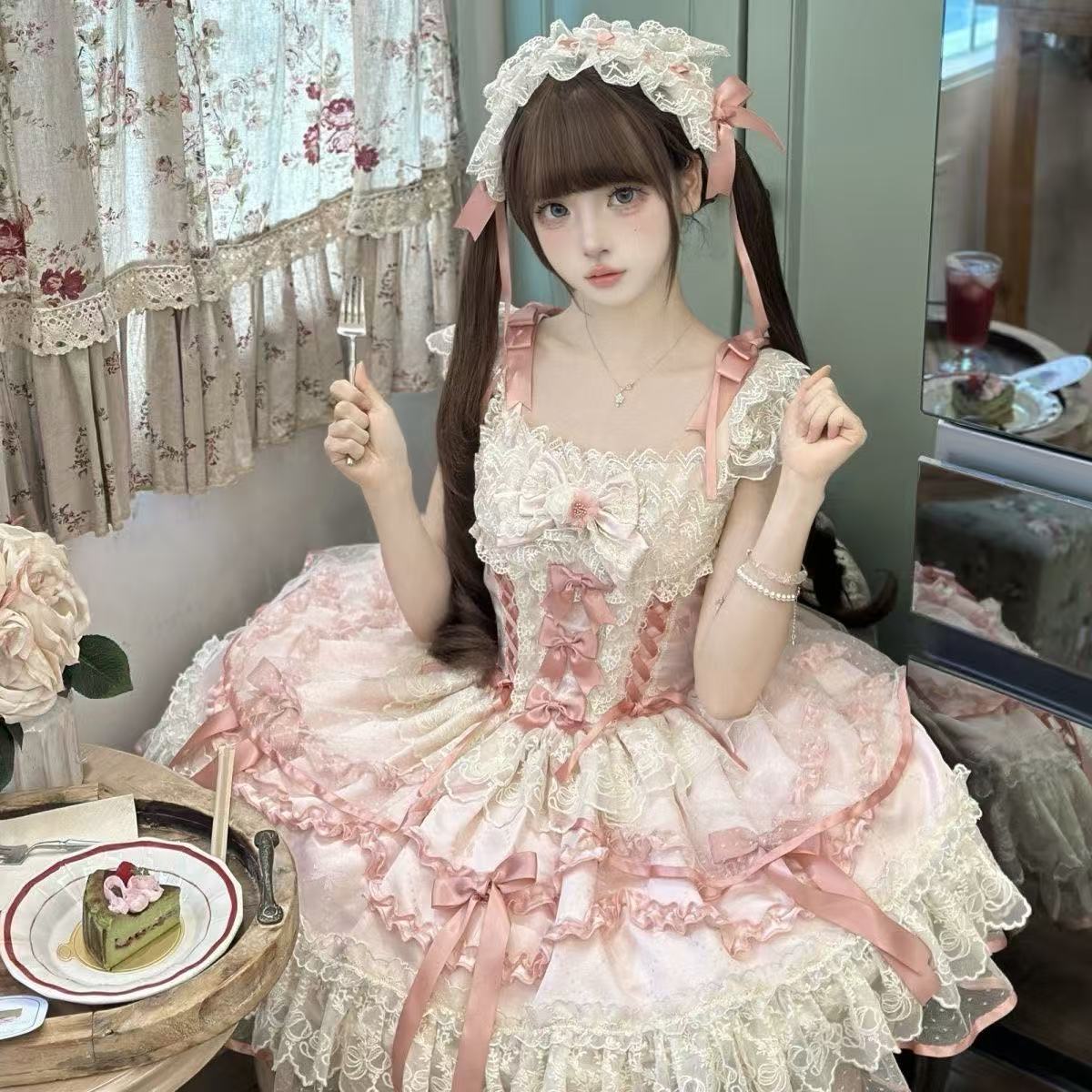 Lolita pink
